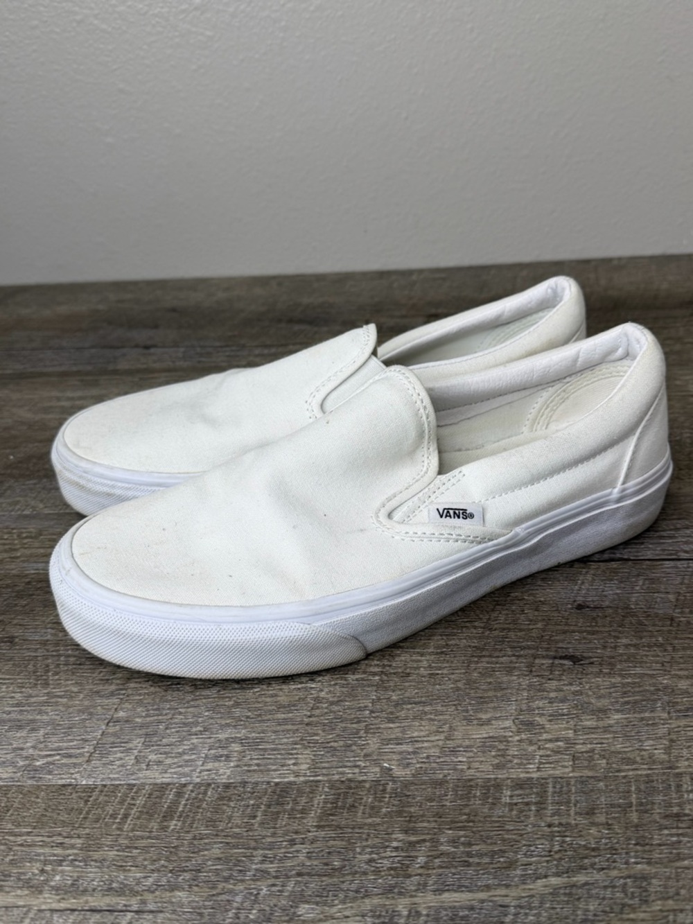 Vans Classic Slip-On Canvas Sneakers White Womens Size 9